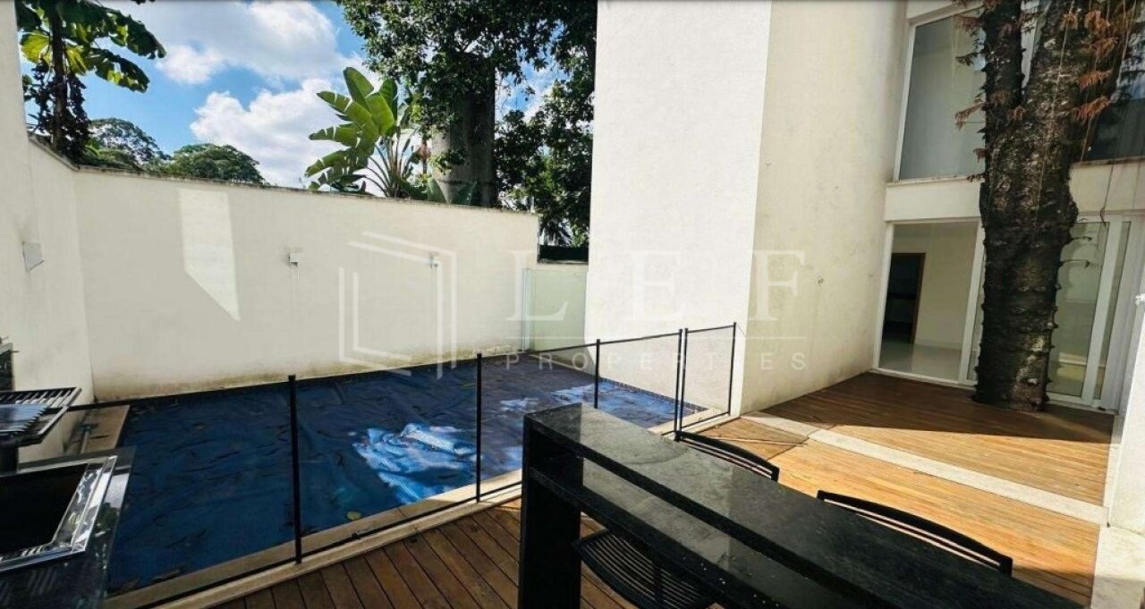Lef Properties