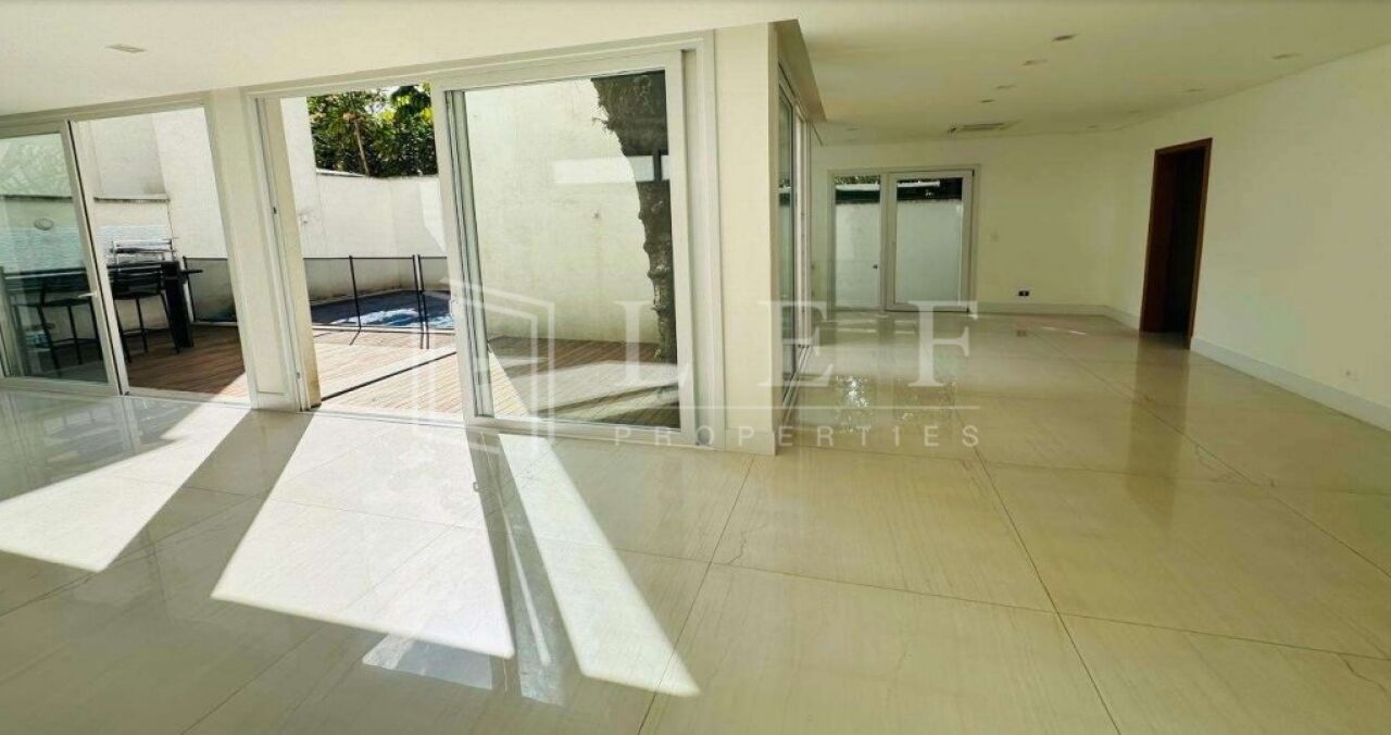 Lef Properties