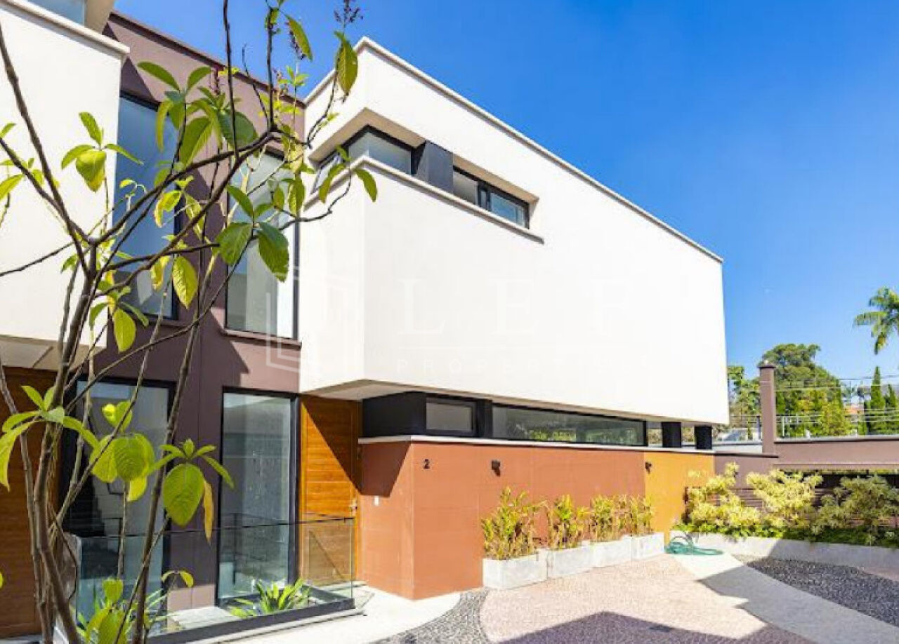 Lef Properties