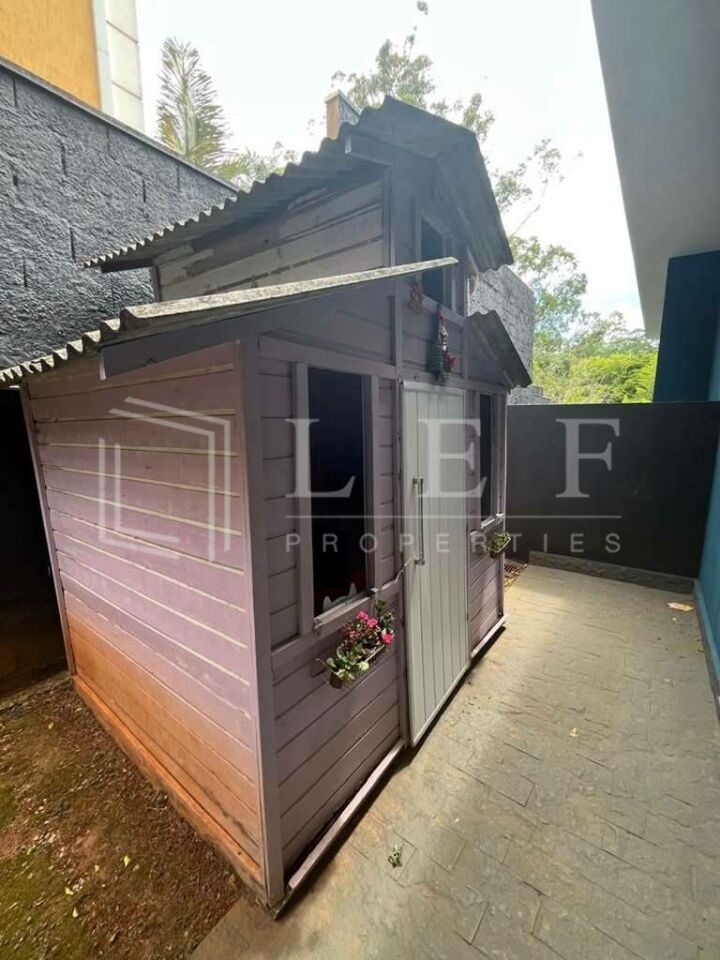 Lef Properties