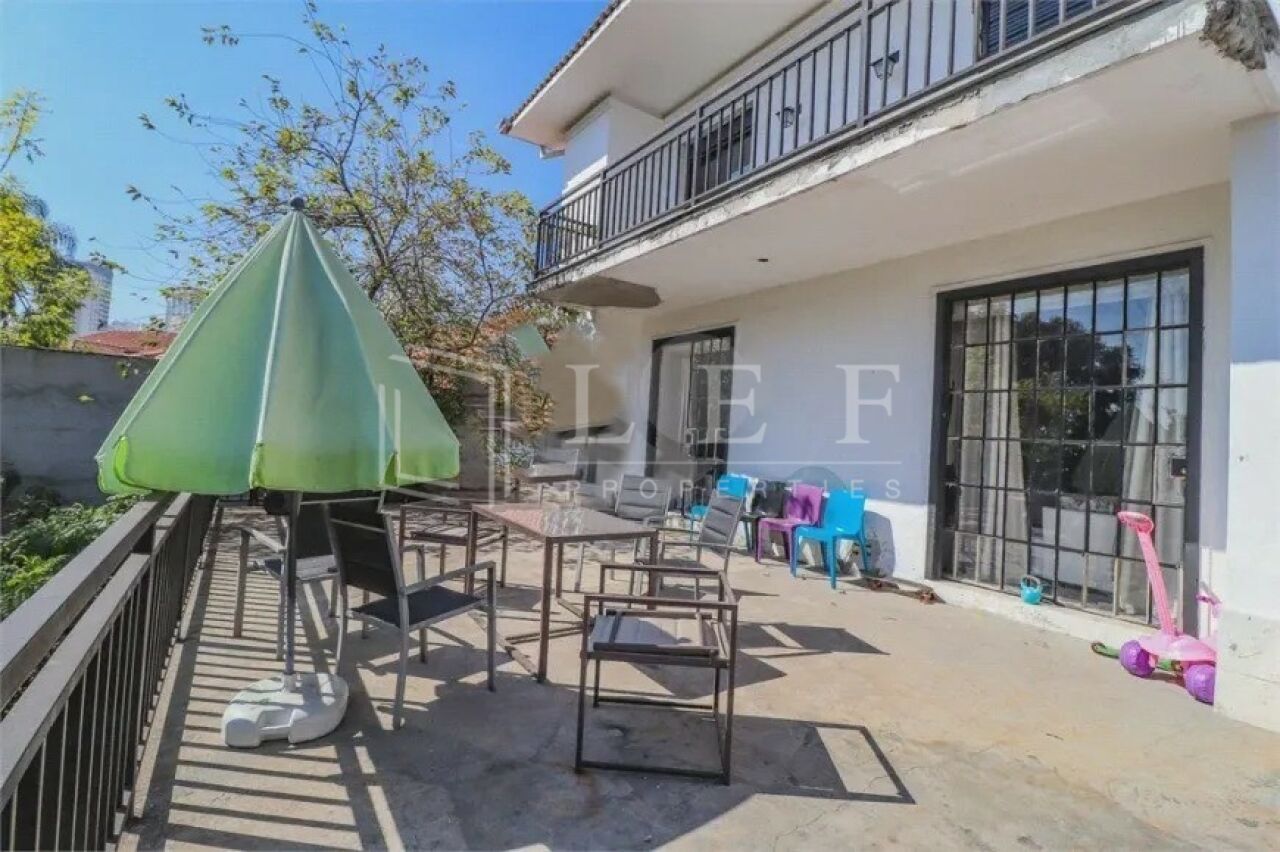 Lef Properties