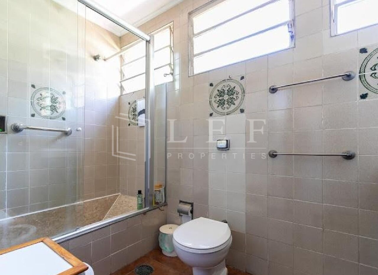 Lef Properties