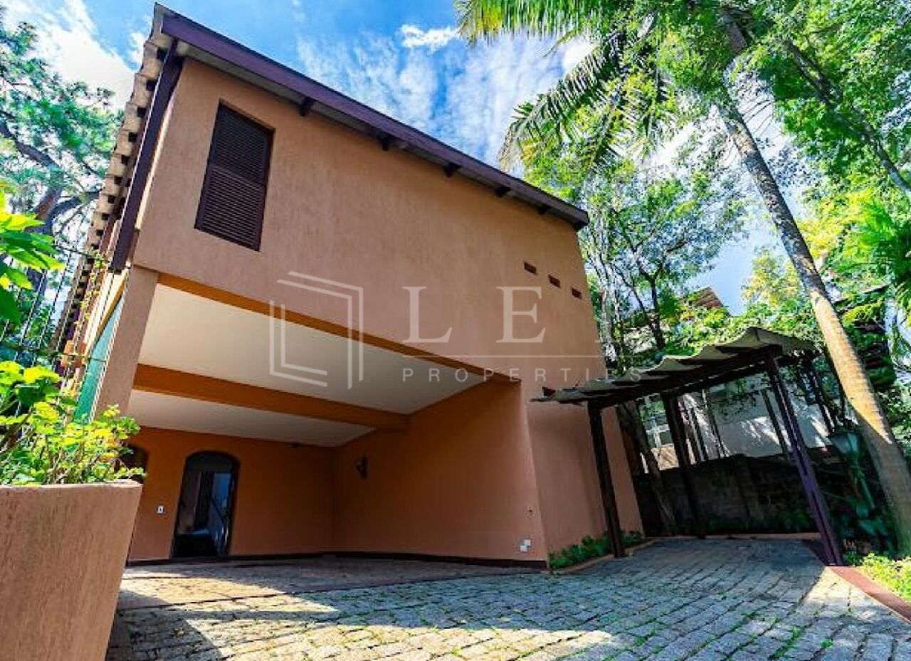 Lef Properties