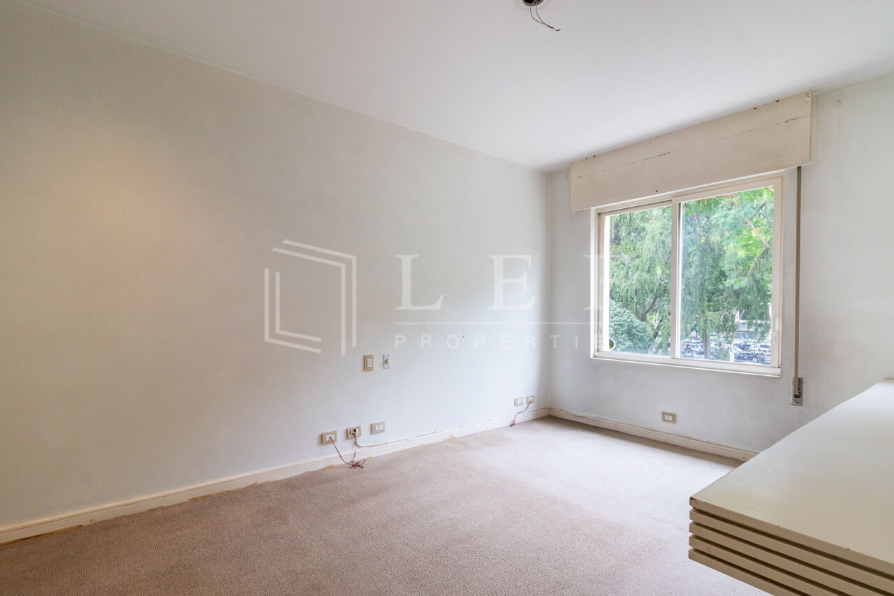 Lef Properties