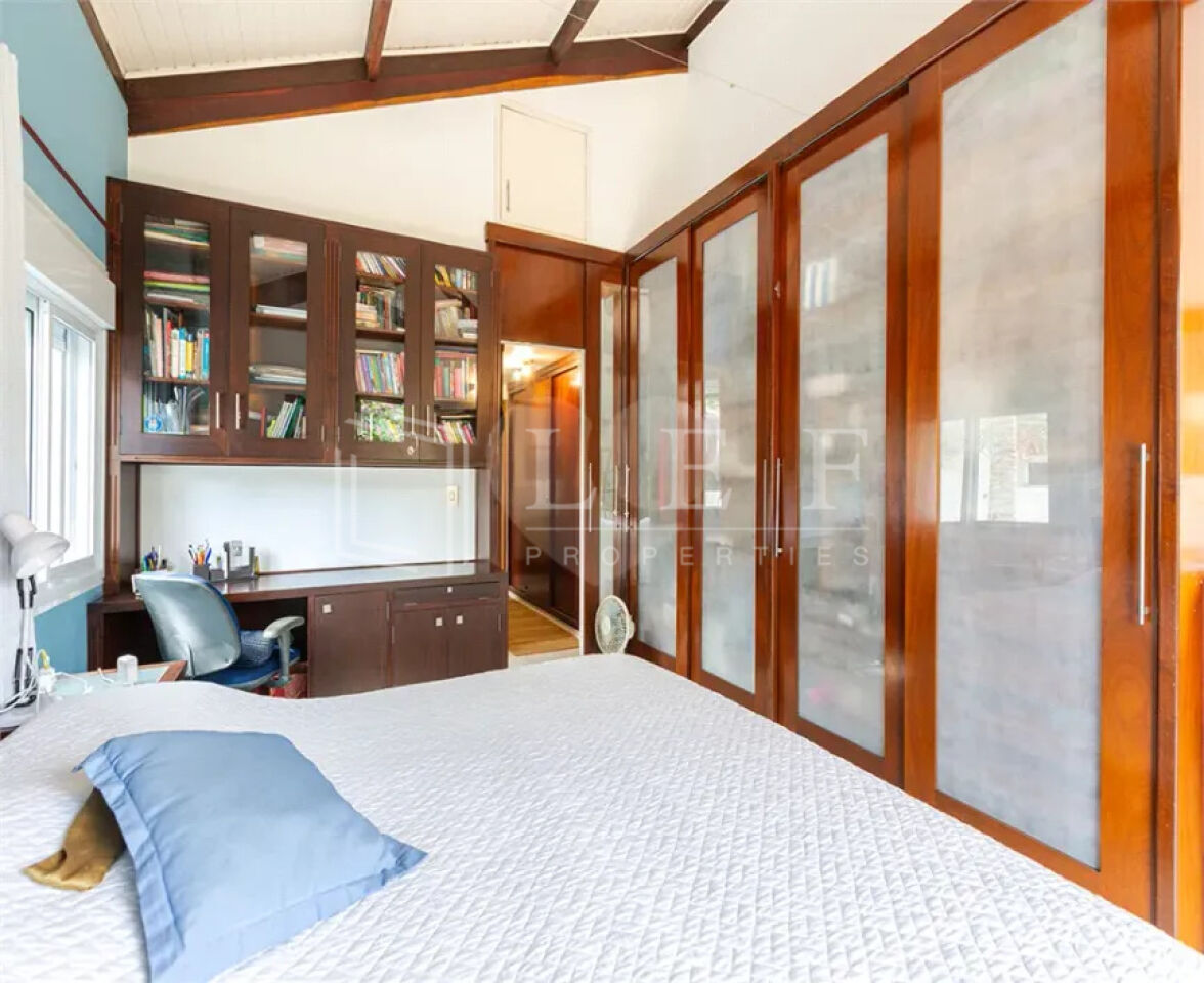 Lef Properties