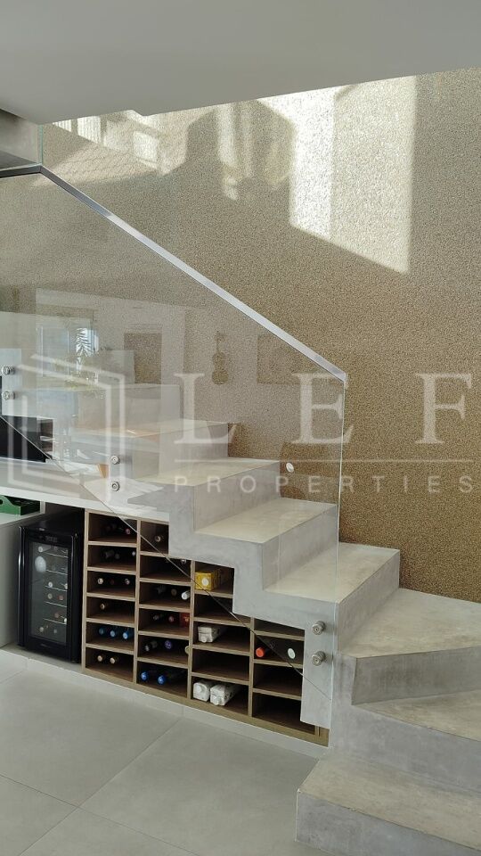 Lef Properties