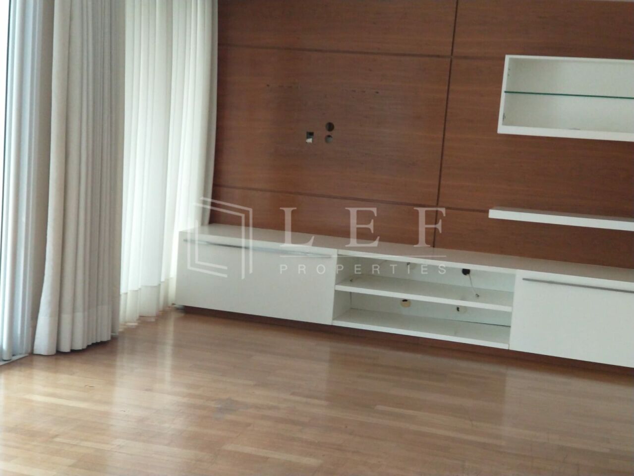 Lef Properties