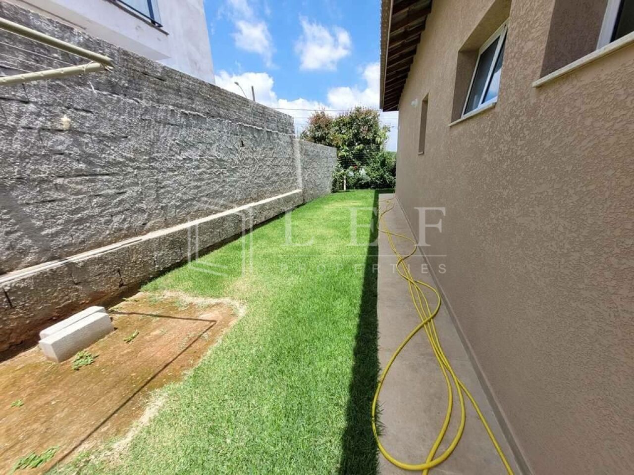 Lef Properties