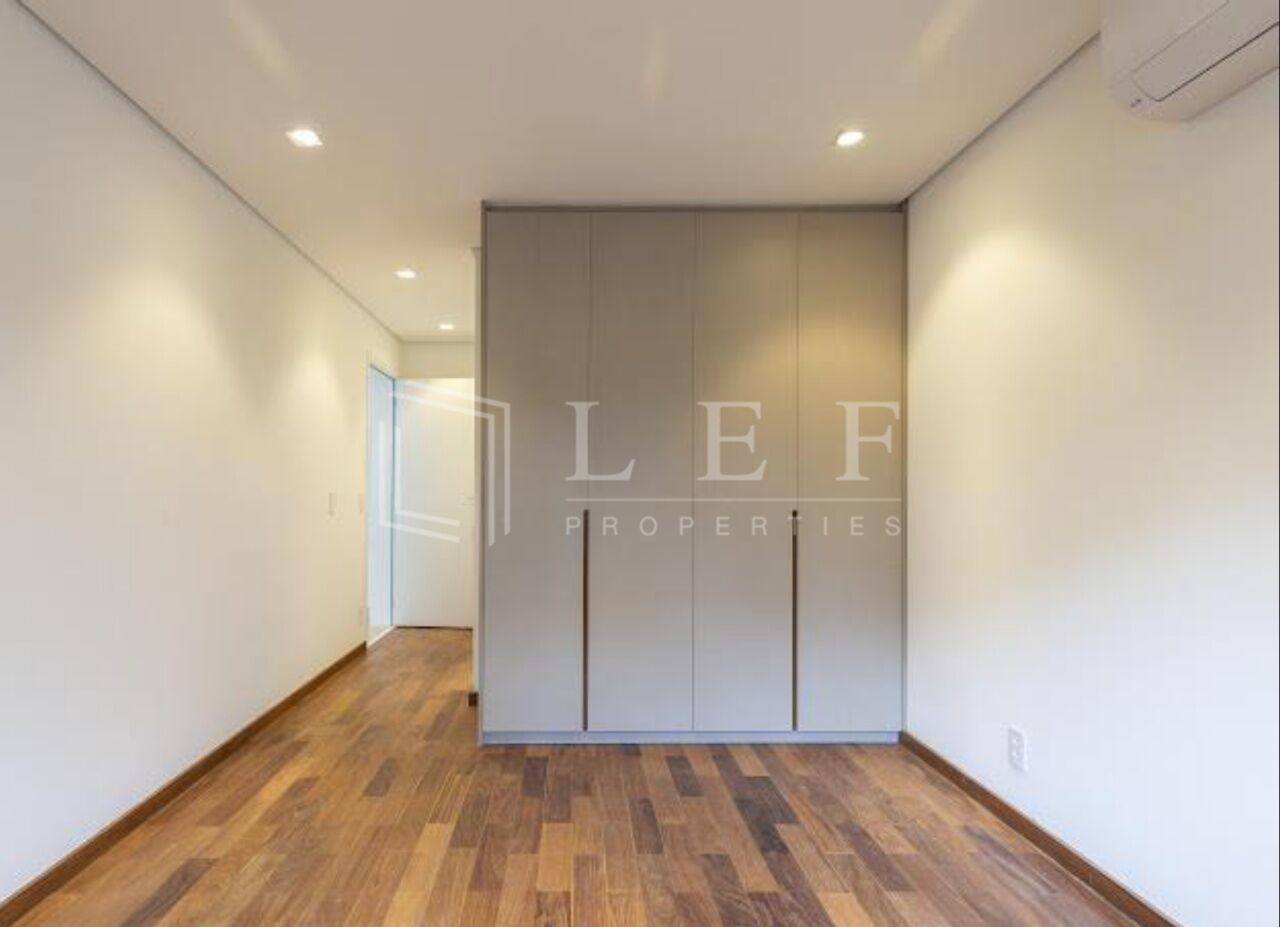 Lef Properties