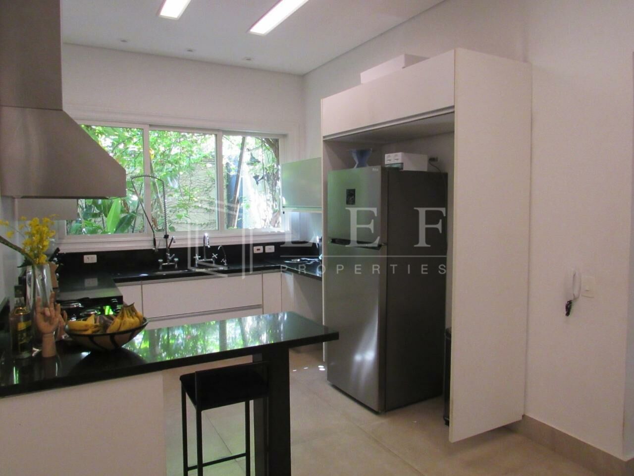 Lef Properties