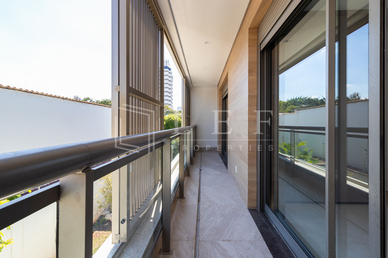 Lef Properties