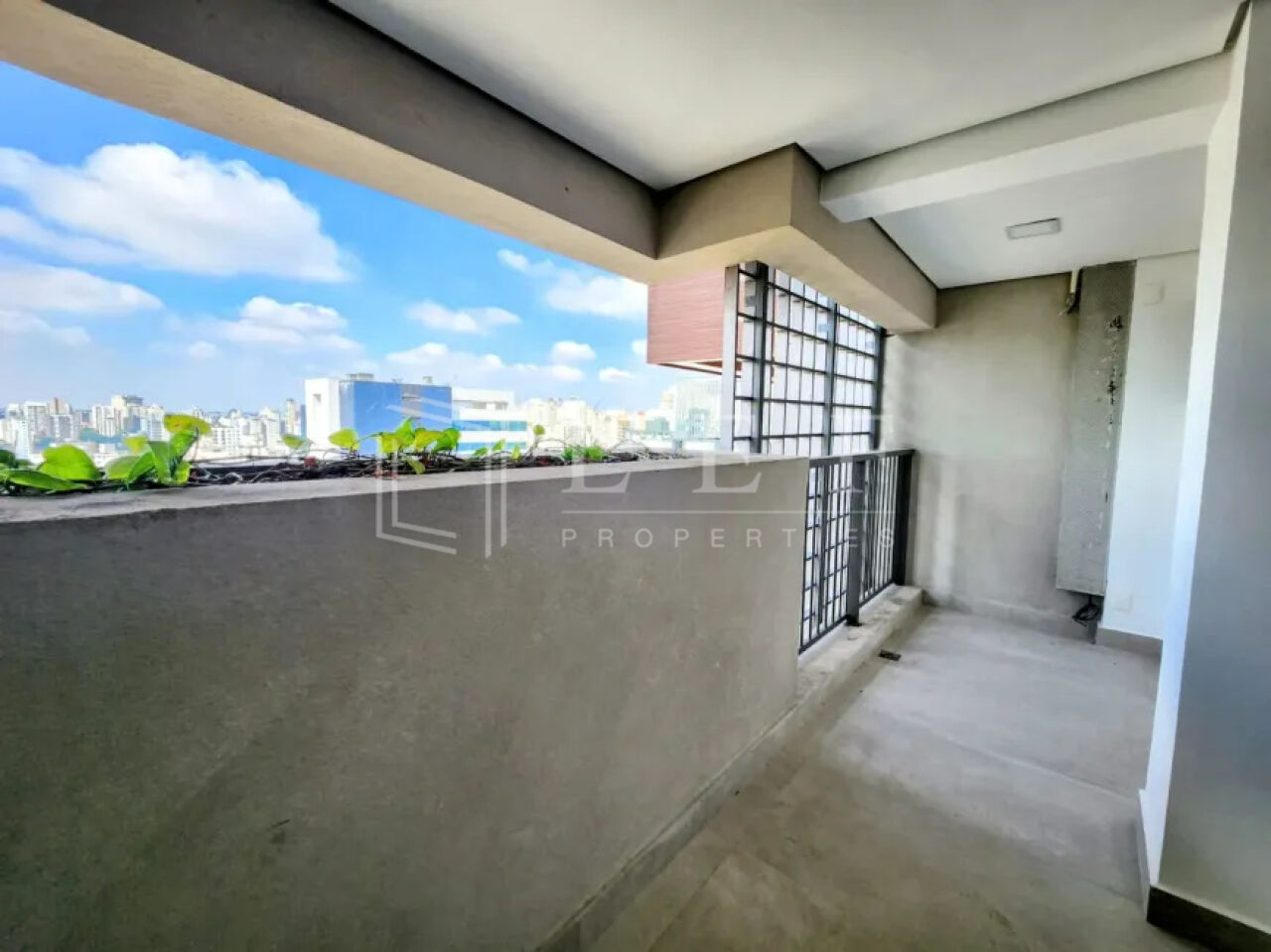 Lef Properties