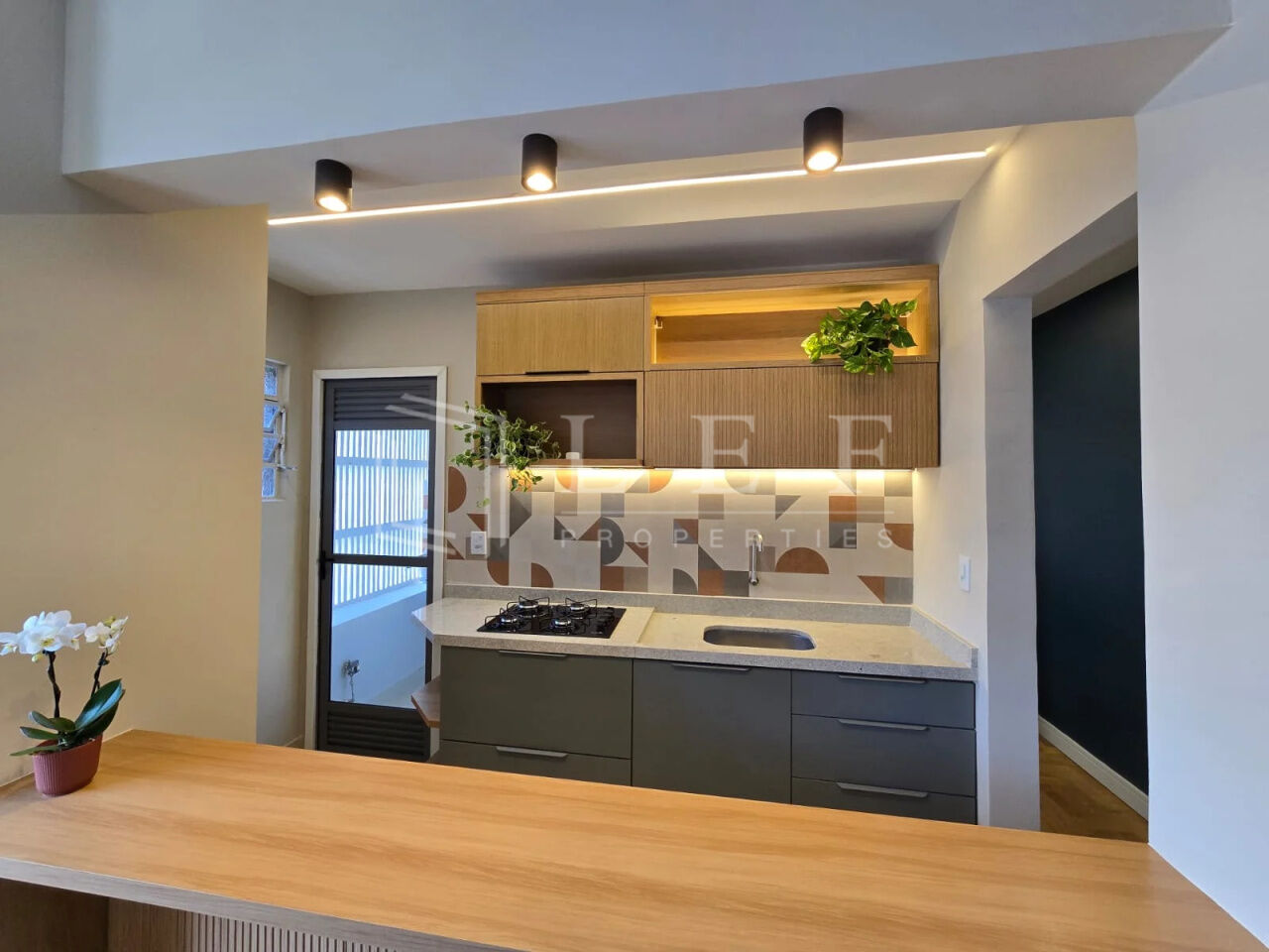 Lef Properties