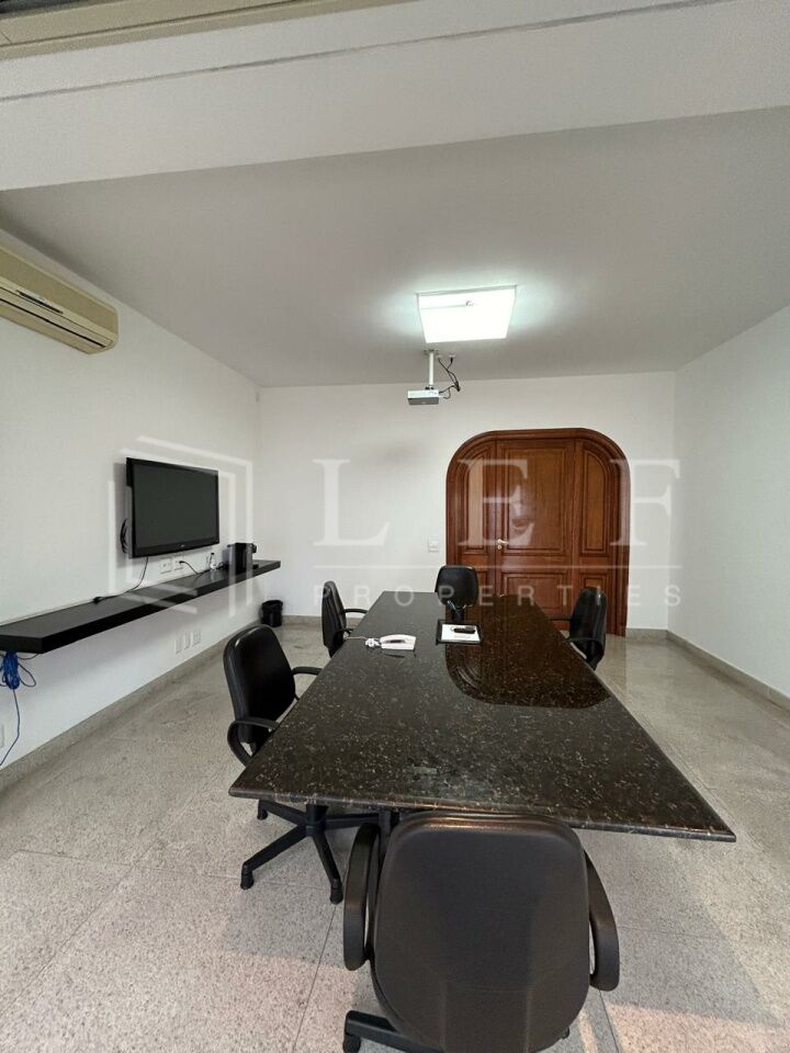 Lef Properties