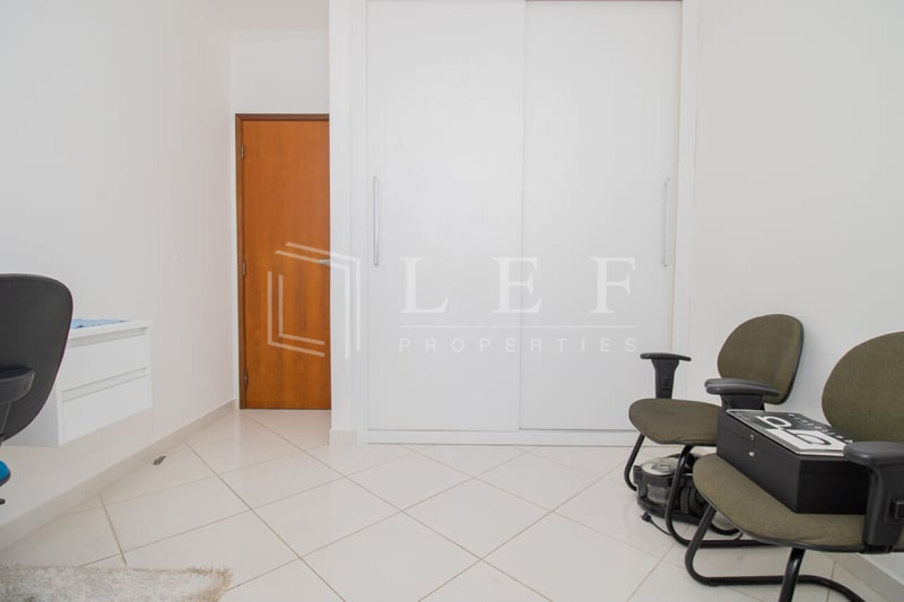 Lef Properties