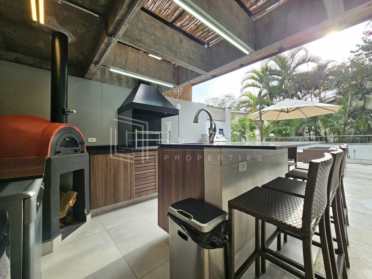 Lef Properties