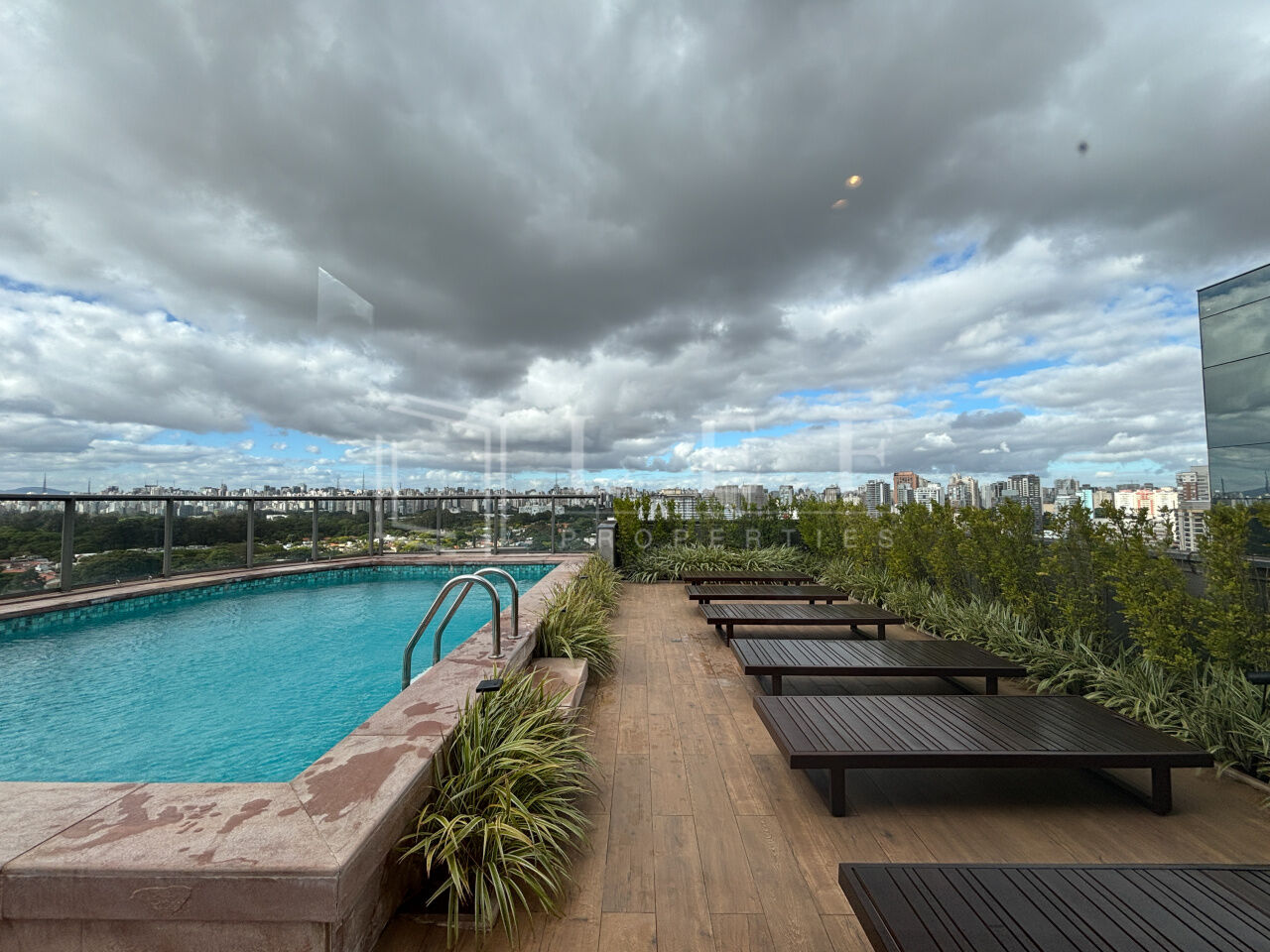 Lef Properties