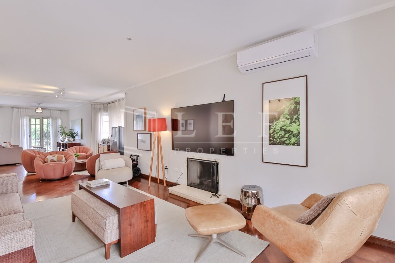 Lef Properties