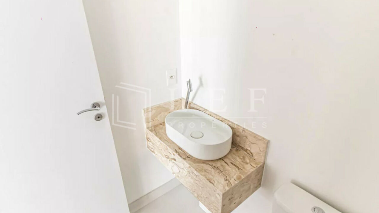 Lef Properties