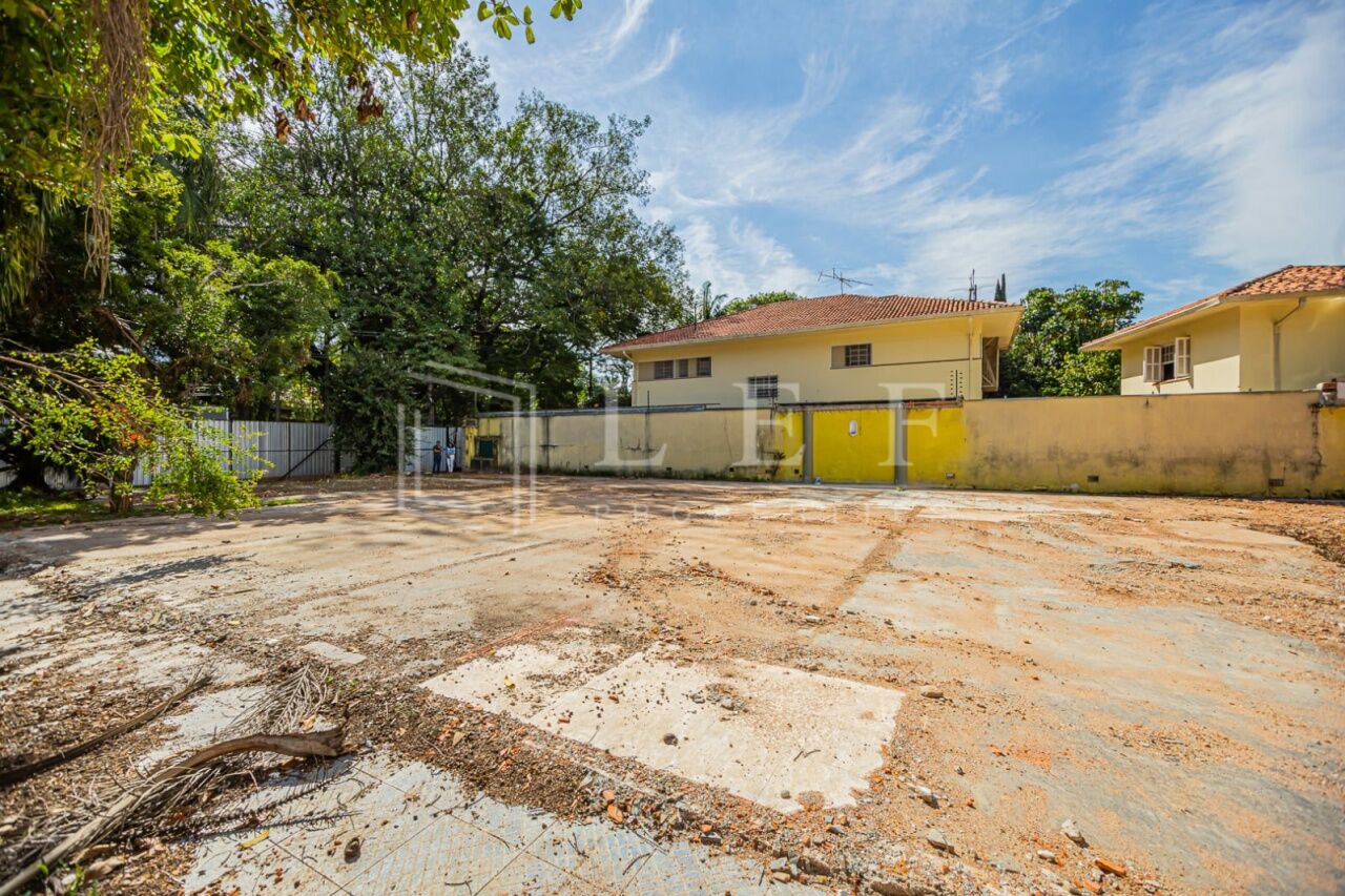 Lef Properties