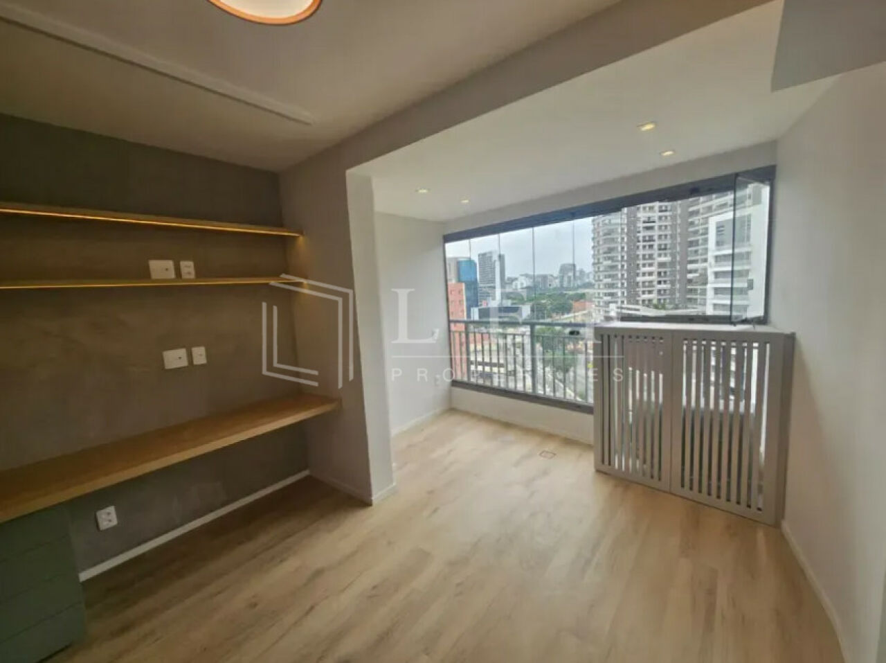 Lef Properties