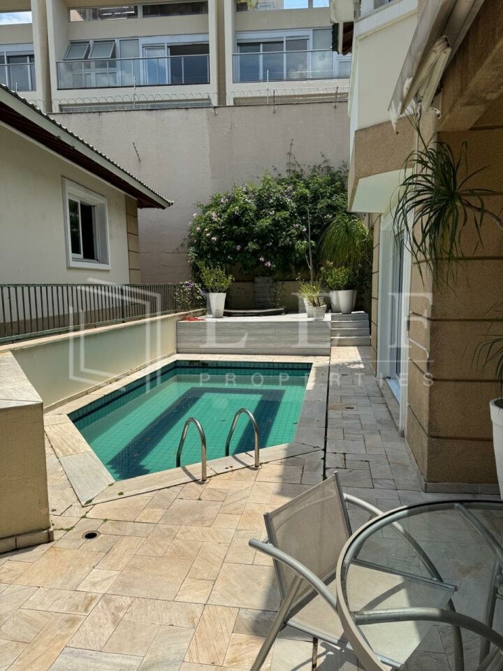 Lef Properties