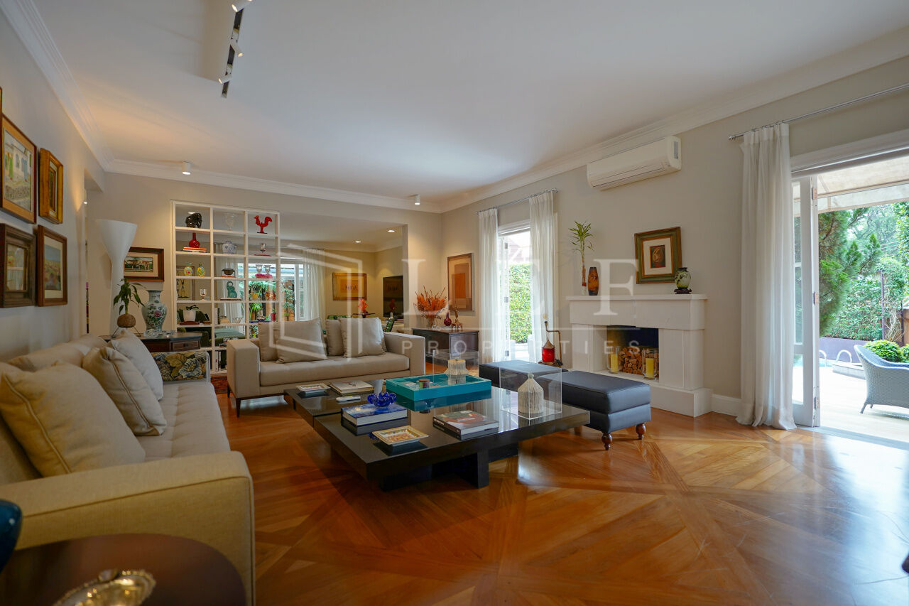 Lef Properties