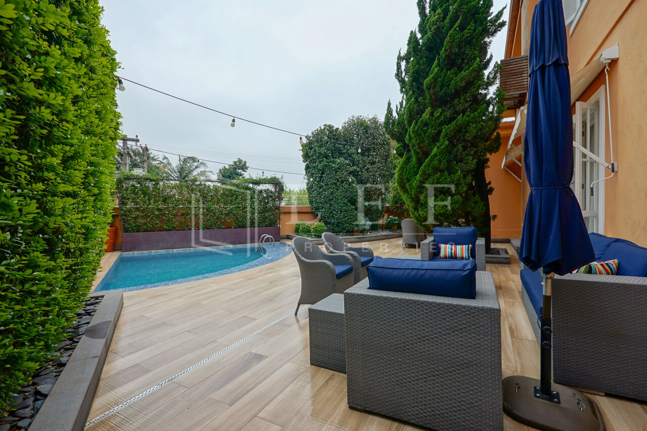 Lef Properties