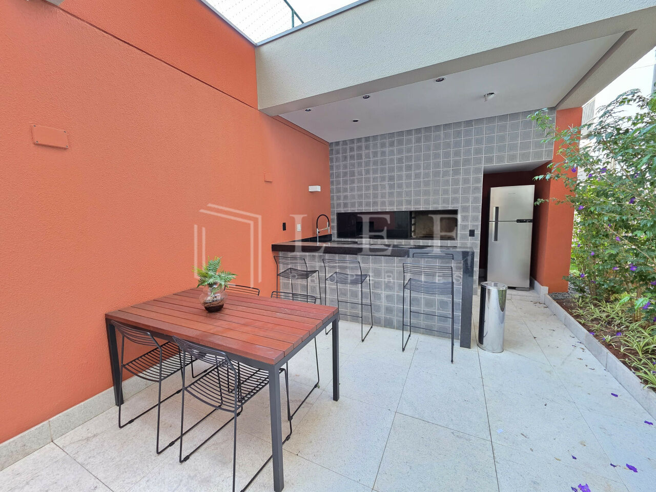 Lef Properties