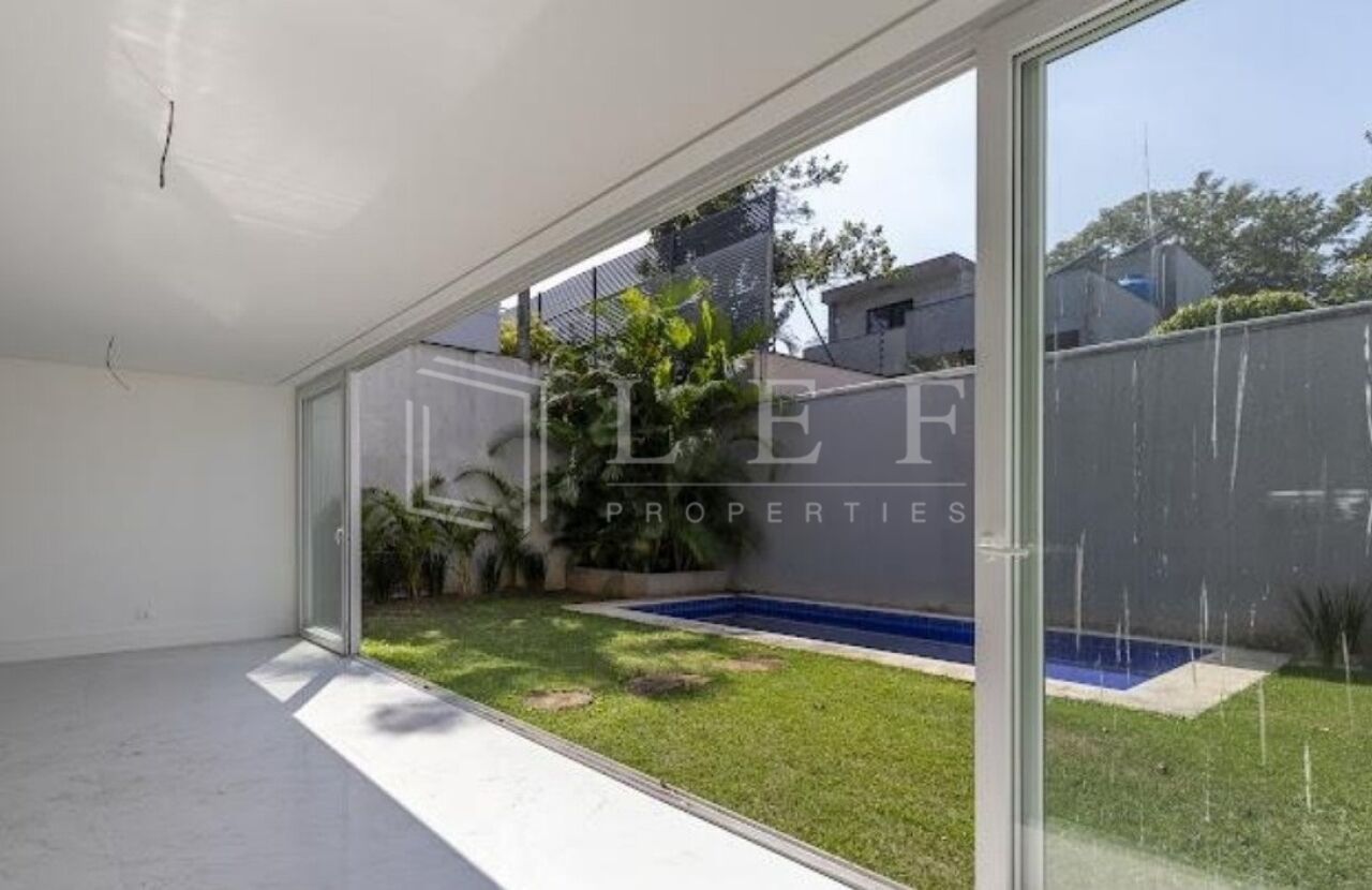 Lef Properties