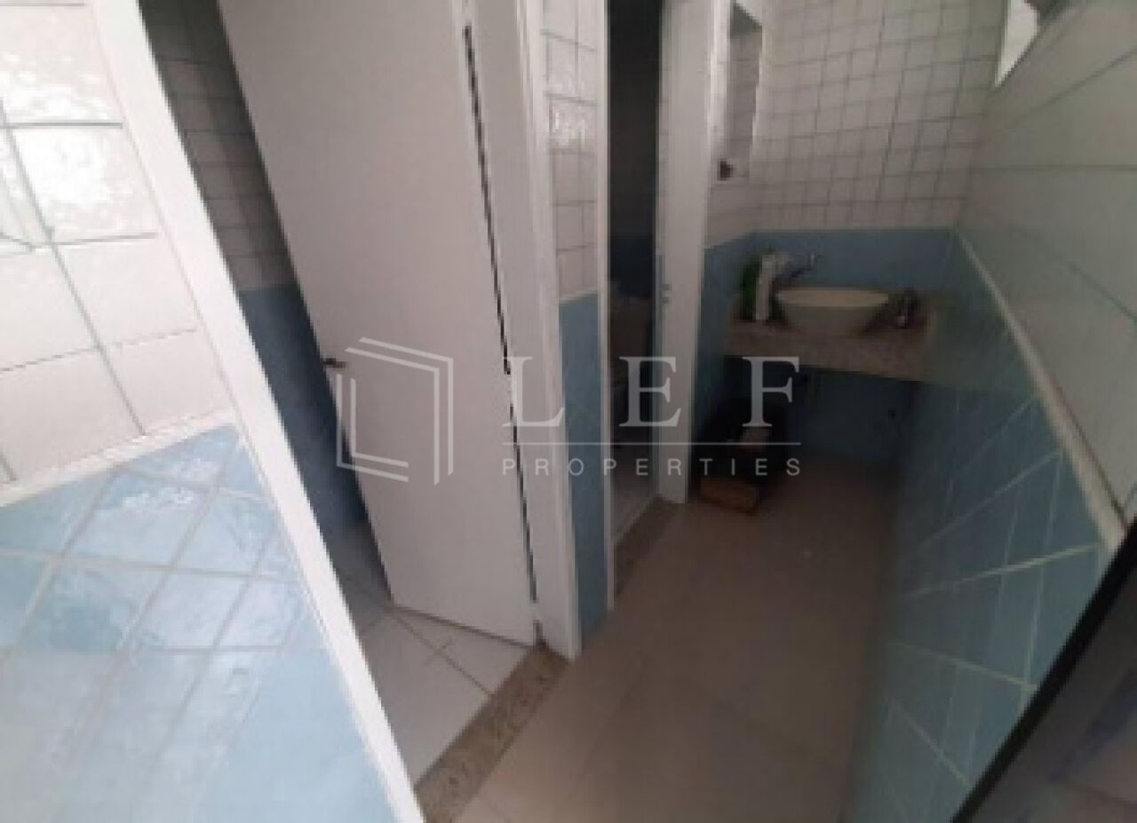 Lef Properties