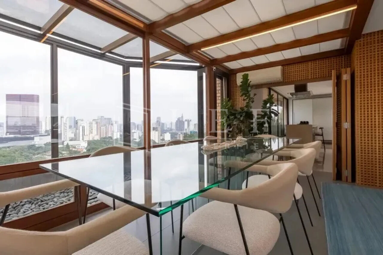 Lef Properties