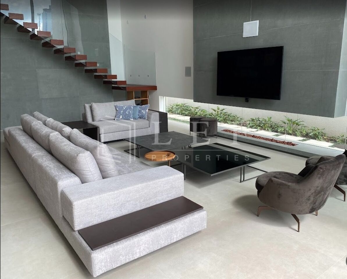 Lef Properties