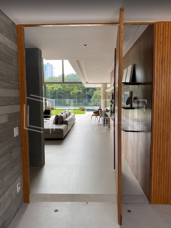 Lef Properties