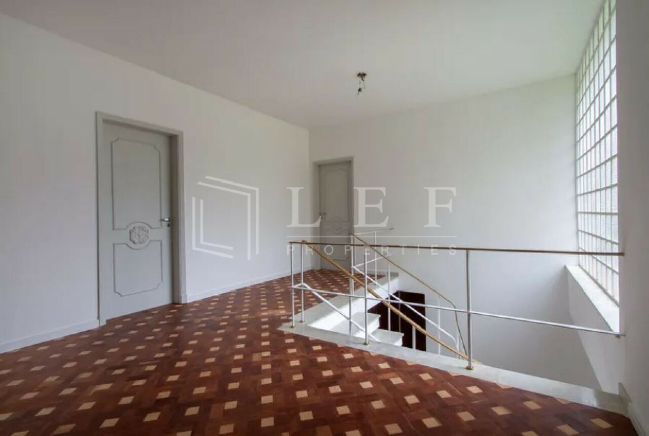 Lef Properties