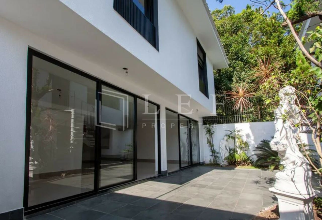 Lef Properties