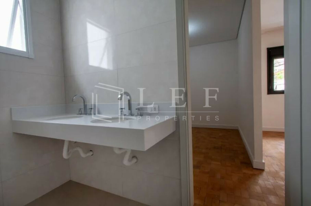 Lef Properties