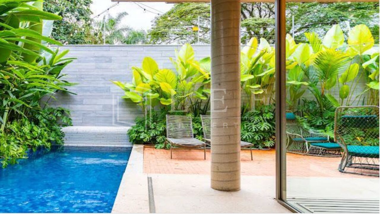 Lef Properties