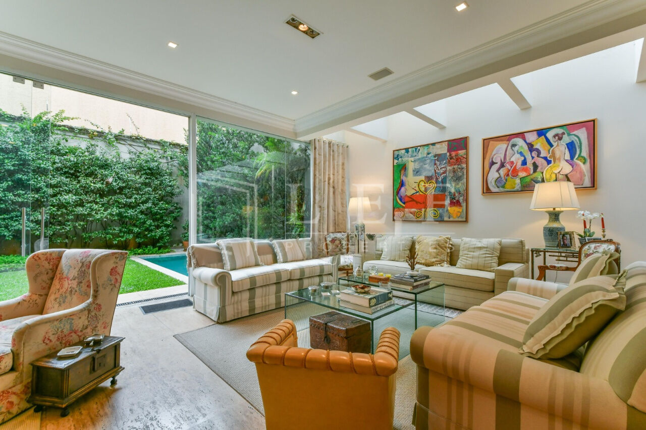 Lef Properties