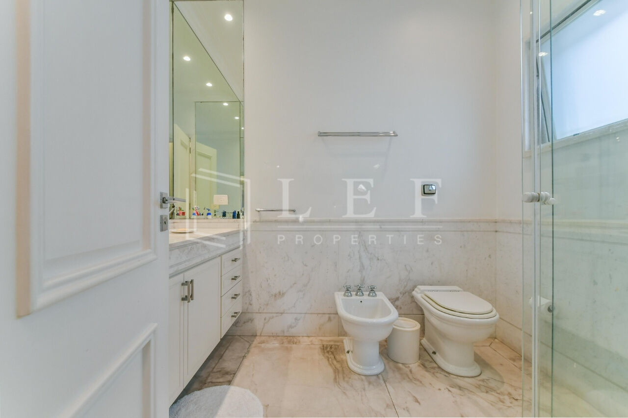 Lef Properties