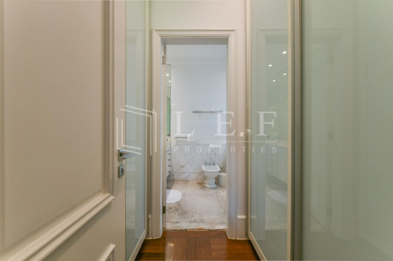 Lef Properties