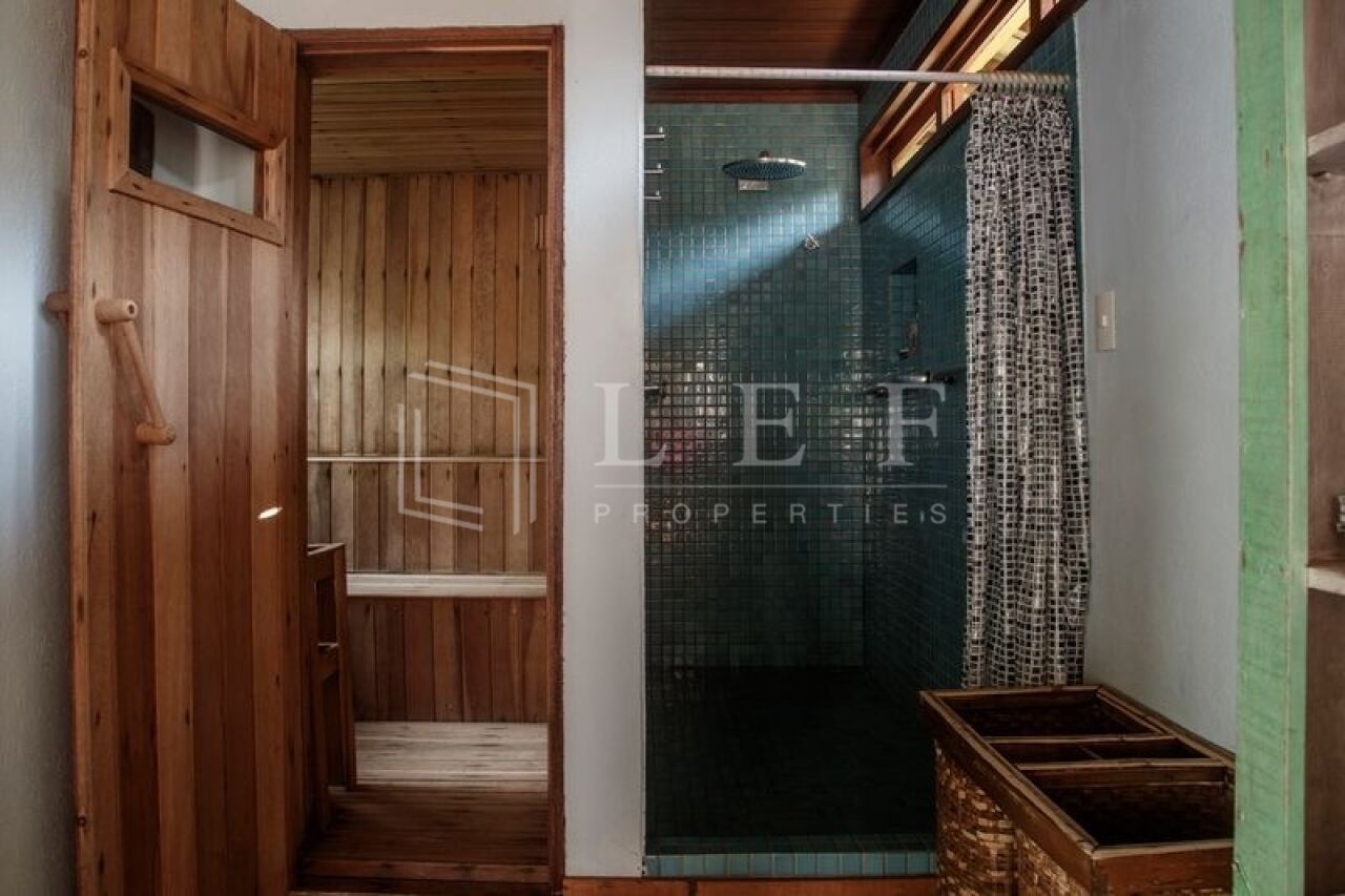 Lef Properties