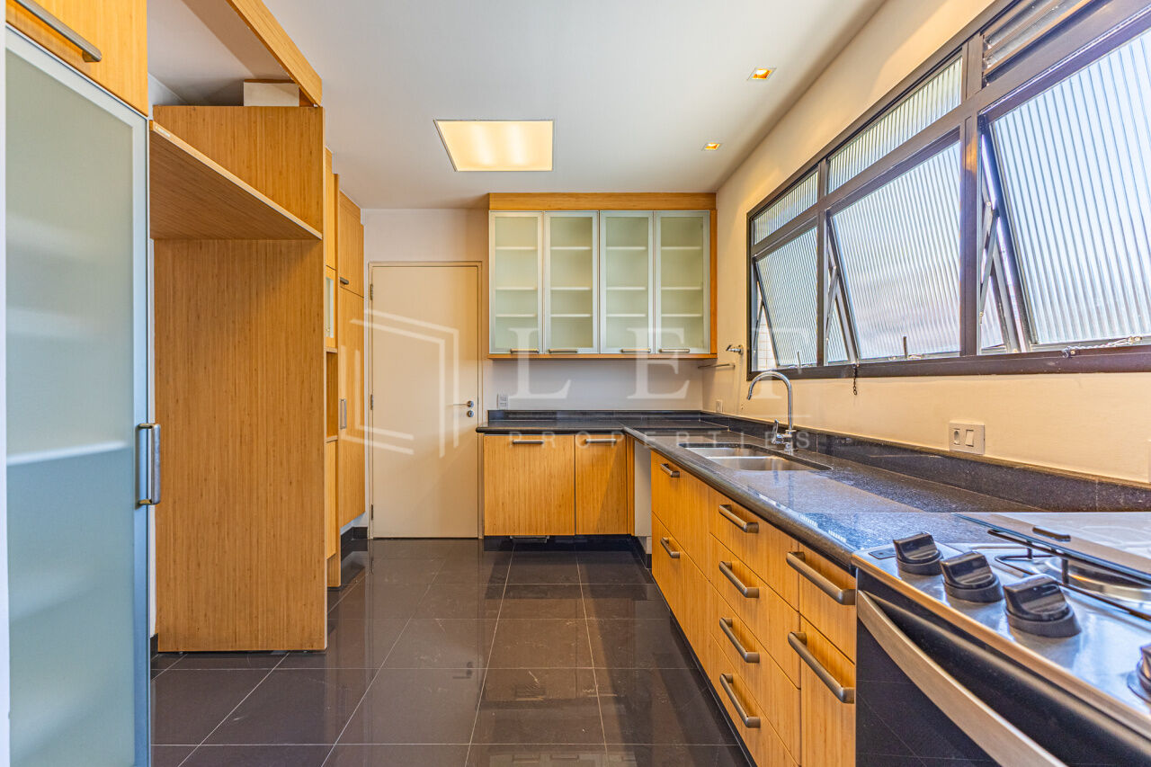 Lef Properties