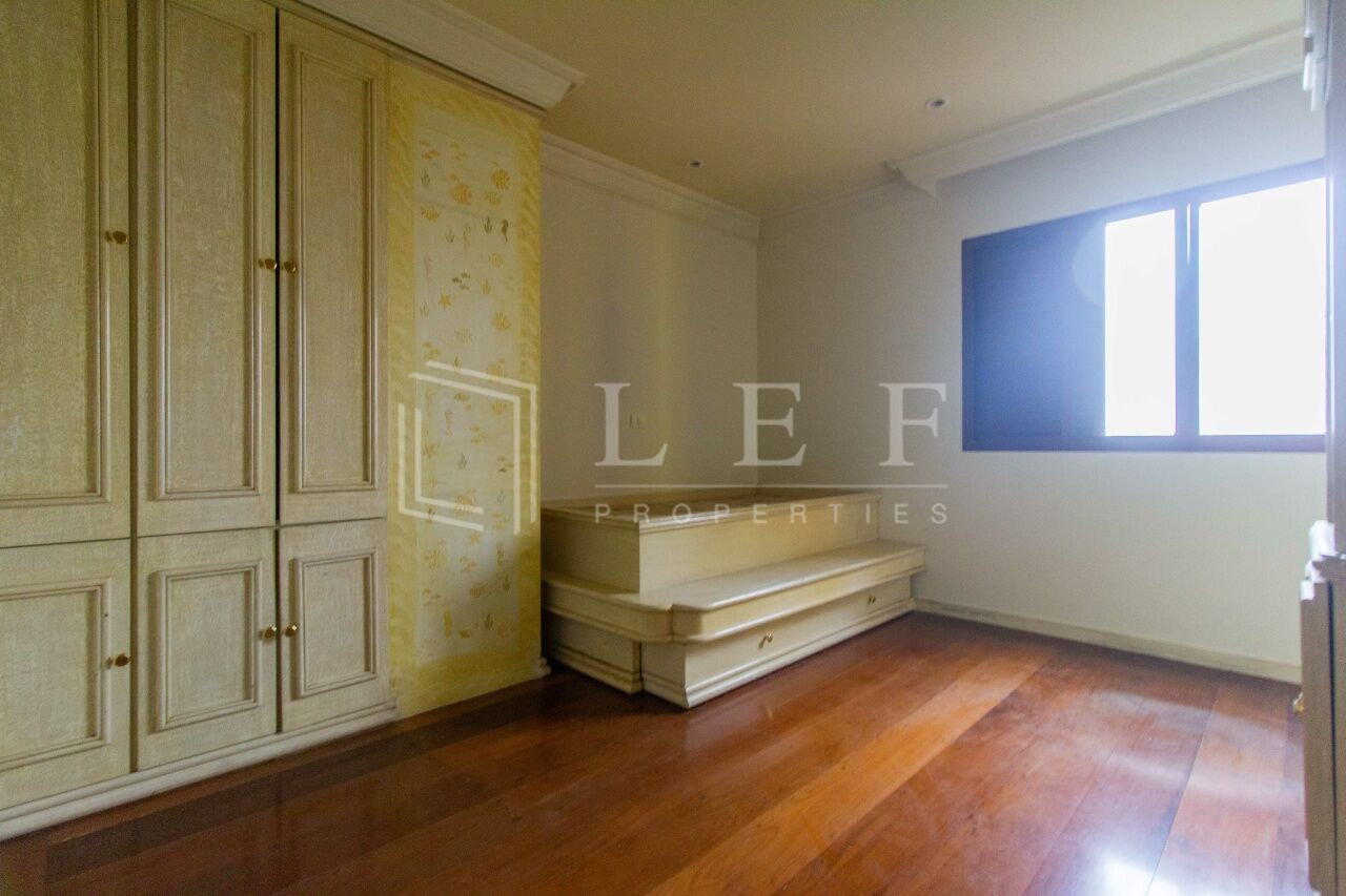 Lef Properties