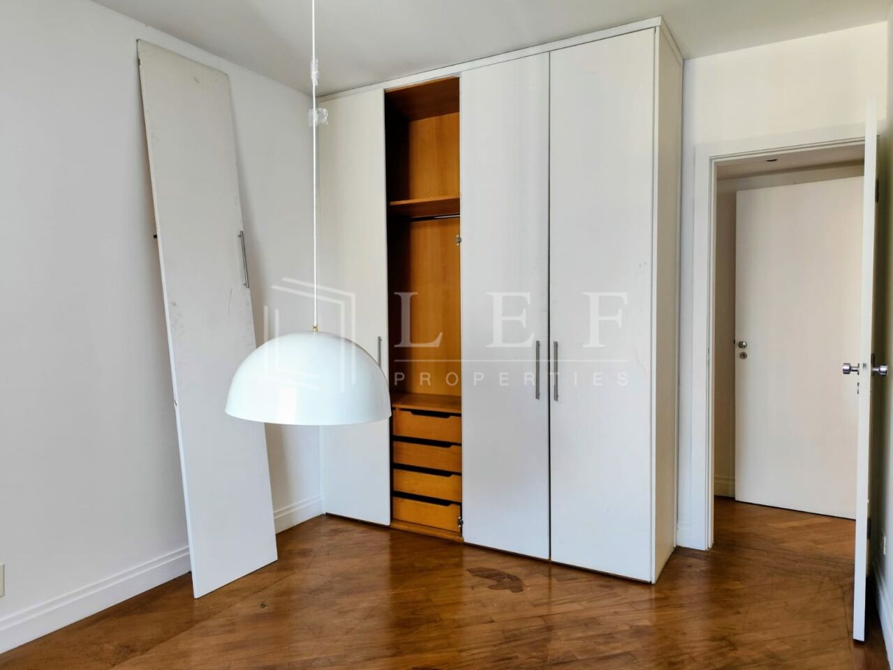 Lef Properties