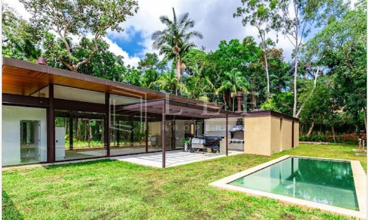 Lef Properties