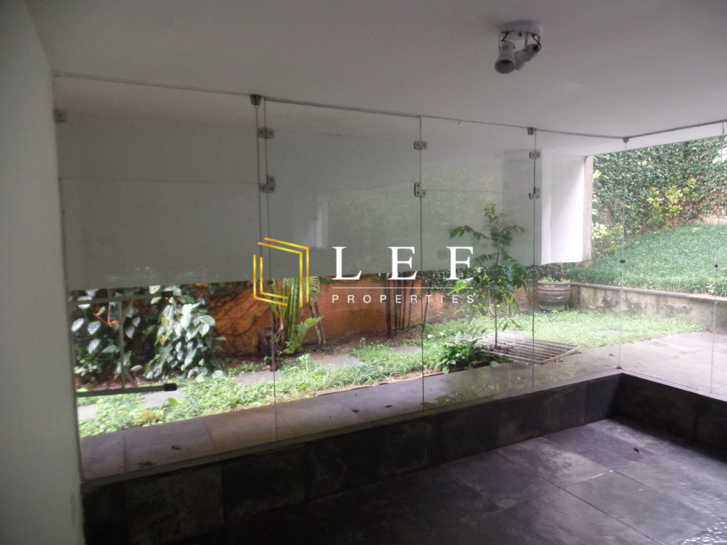 Lef Properties