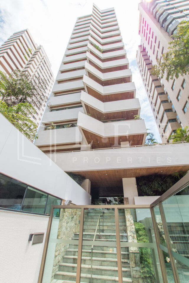 Lef Properties