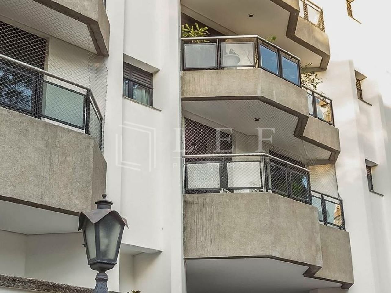 Lef Properties