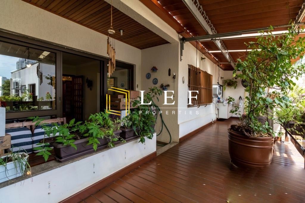 Lef Properties